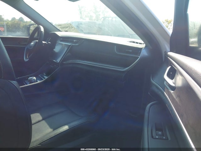 2023 JEEP GRAND CHEROKEE 1C4RJHBG5PC531989 Photo 4