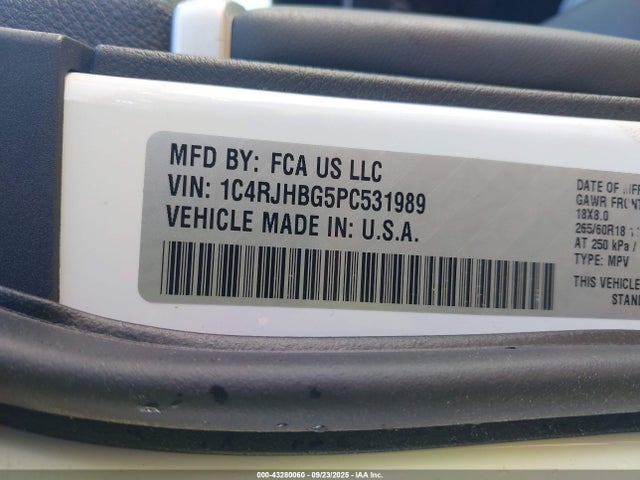 2023 JEEP GRAND CHEROKEE 1C4RJHBG5PC531989 Photo 8