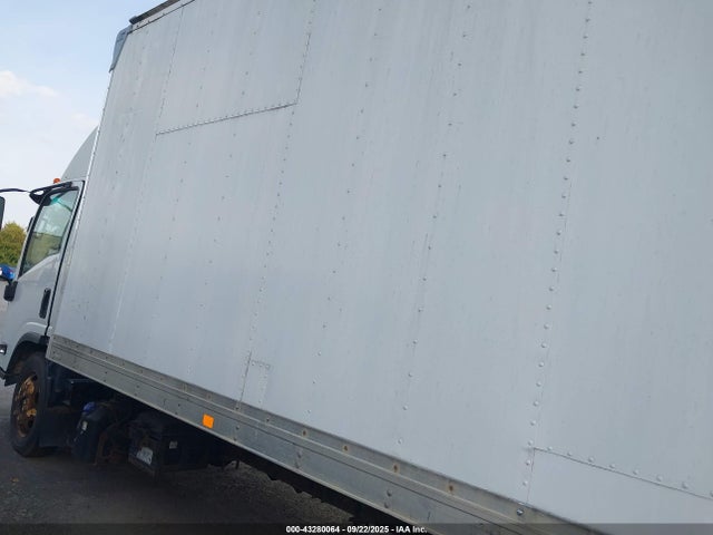 Продажа на аукционе авто 2018 Isuzu Nqr, vin: JALE5W165J7900865, номер лота: 43280064