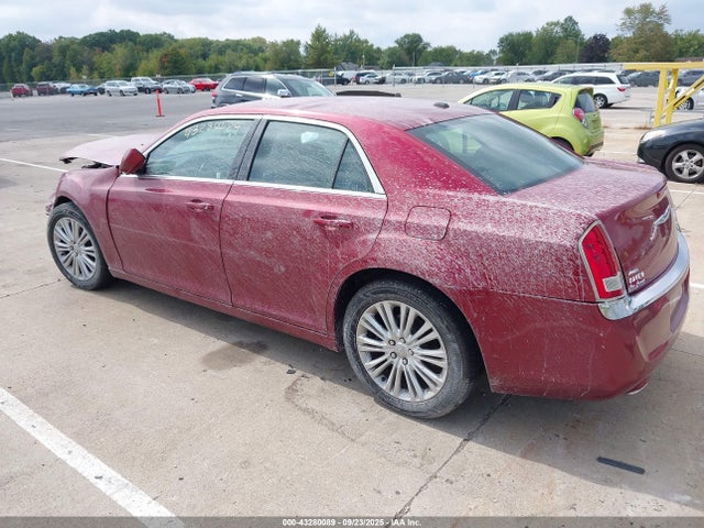 2014 CHRYSLER 300 2C3CCARG8EH255688 Photo 2