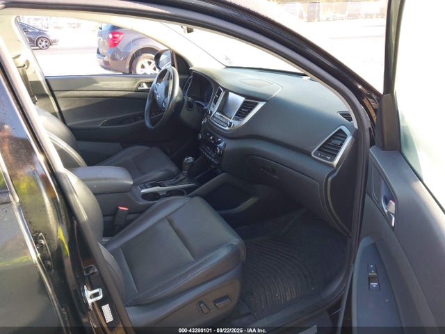 Hyundai Tucson 2016 KM8J3CA27GU040734 Image 5
