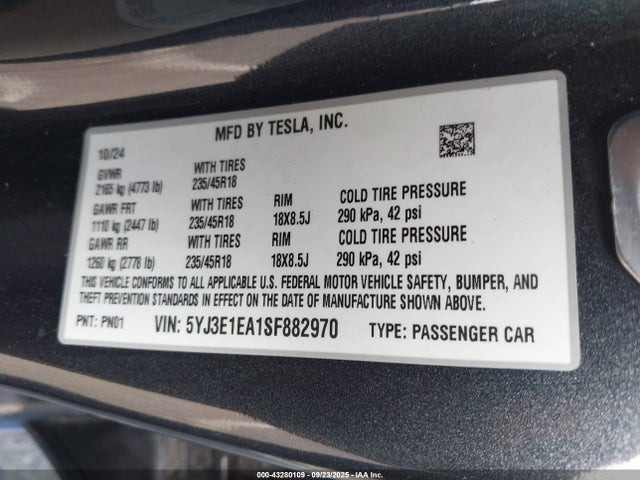 2025 TESLA MODEL 3 5YJ3E1EA1SF882970 Photo 8