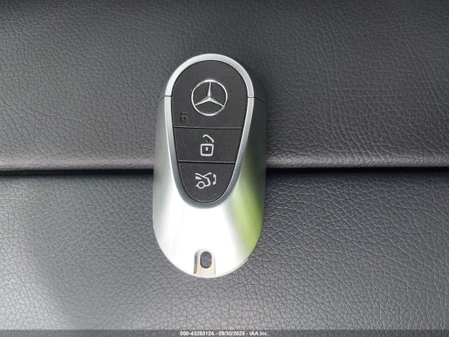 43280124 :رقم المزاد ، W1KAF4HB5RR224587 vin ، 2024 Mercedes-benz C 300 مزاد بيع