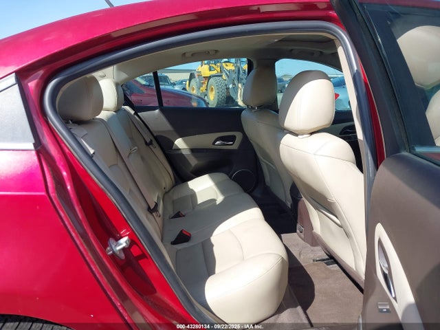 Chevrolet LUV 2014 1G1PE5SB9E7194448 Image 8