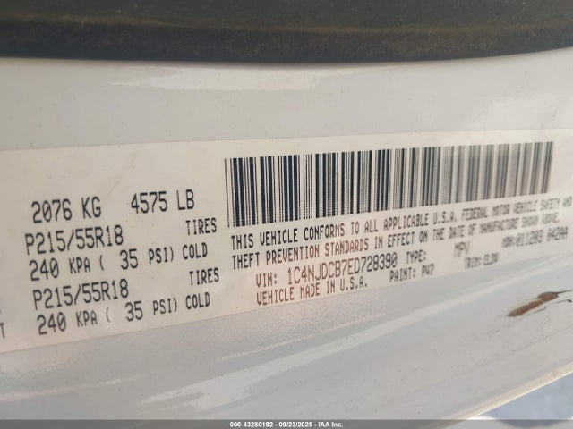 Jeep 2014 2014 1C4NJDCB7ED728390 Image 9