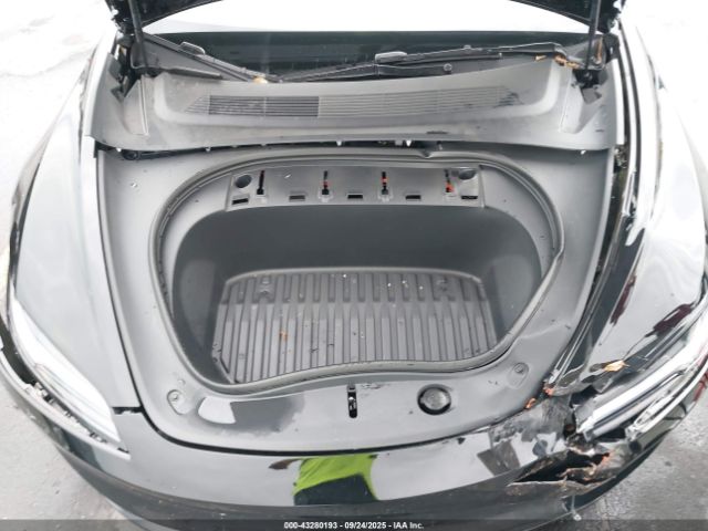 2024 TESLA MODEL 3 5YJ3E1ET3RF807280 Photo 9