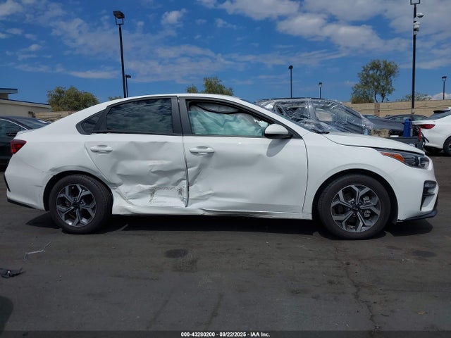 3KPF24AD6KE134132 KIA mpi nu