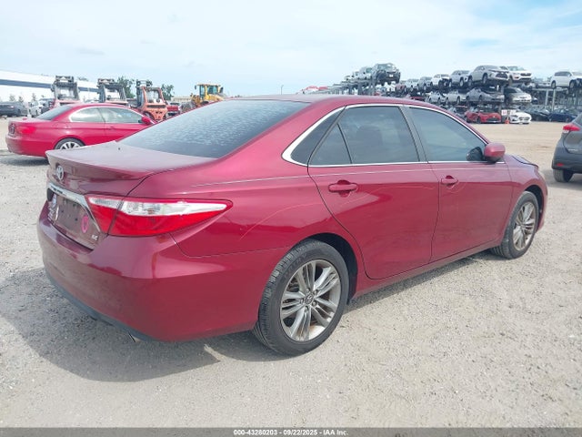 43280203 :رقم المزاد ، 4T1BF1FK4HU730824 vin ، 2017 Toyota Camry Se مزاد بيع