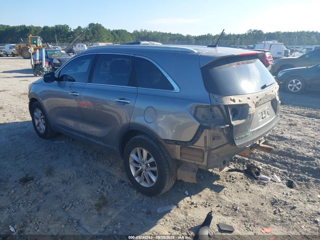 2017 KIA SORENTO 5XYPG4A38HG187584 Photo 2