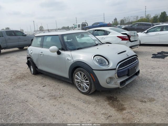 2015 MINI HARDTOP WMWXP7C57F2C60368 Photo 0
