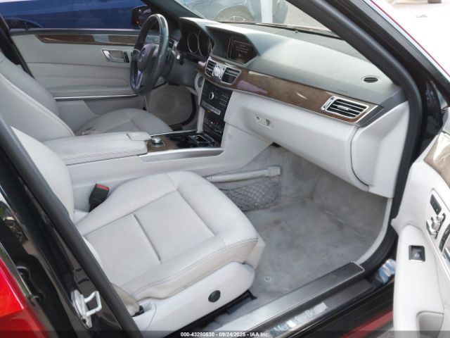 2016 MERCEDES-BENZ E 350 WDDHF5KBXGB188964 Photo 4