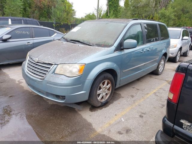 2010 CHRYSLER TOWN & COUNTRY 2A4RR5D16AR491981 Photo 1
