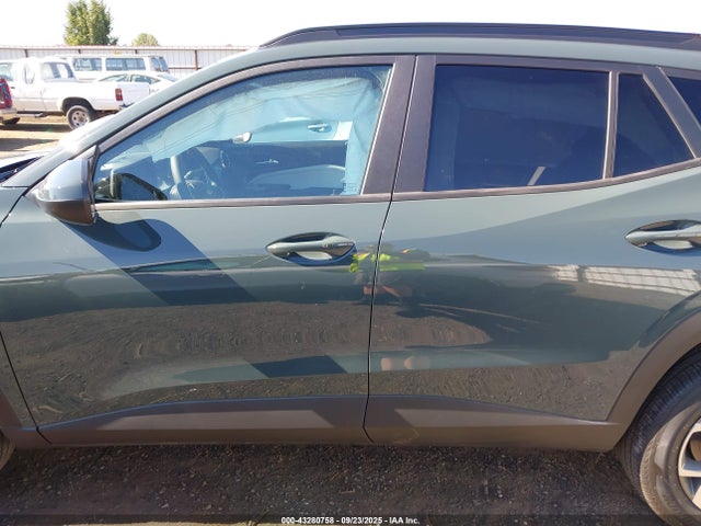 KL77LHEP9SC287590 Chevrolet Trax Fwd Lt