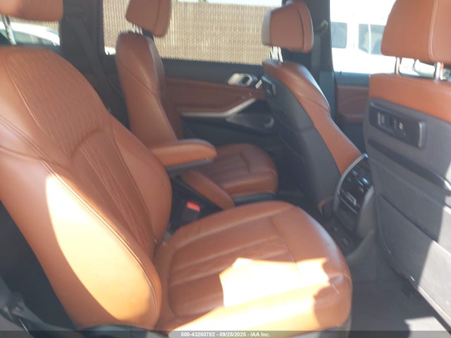 5UXCX4C5XKLS36629 BMW X7 Xdrive50i