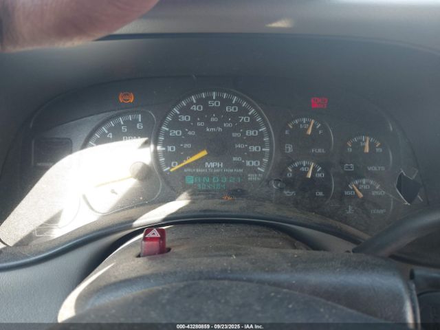 2000 GMC YUKON XL 1500 3GKFK16T0YG115009 Photo 6