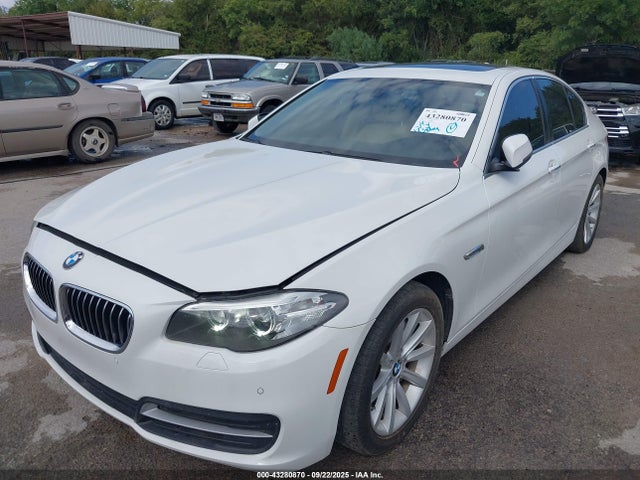 BMW 535i 2014 WBA5B1C59ED482543 Image 2