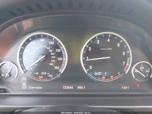 BMW 535i 2014 WBA5B1C59ED482543 Image 7