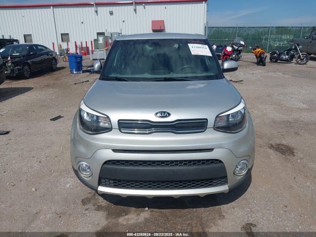 KIA g 2018 KNDJP3A50J7512409 Image 12