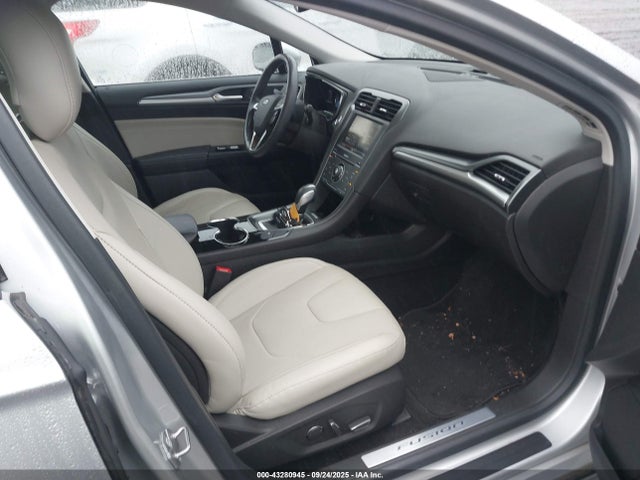Ford 2014 2014 3FA6P0RUXER274315 Image 5