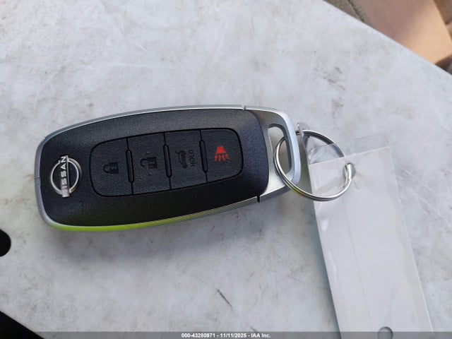 Nissan Ariya Empower+ 2024 JN1BF0BA1RM430805 Image 11