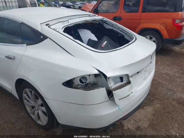 2014 TESLA MODEL S 5YJSA1H14EFP50633 Photo 5