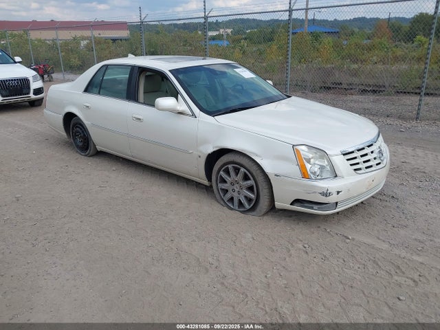 2010 CADILLAC DTS 1G6KH5EY9AU111737 Photo 0