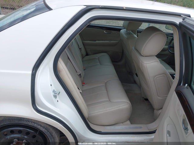 2010 CADILLAC DTS 1G6KH5EY9AU111737 Photo 7