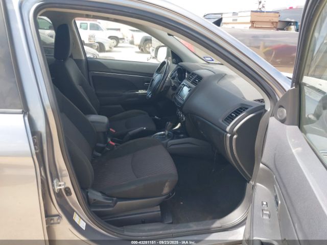 2017 MITSUBISHI OUTLANDER SPORT JA4AP3AU5HZ035458 Photo 4