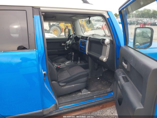 2007 TOYOTA FJ CRUISER JTEBU11F370010128 Photo 4