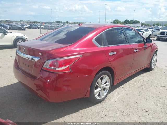 1N4AL3AP8FN406618 Nissan 2015