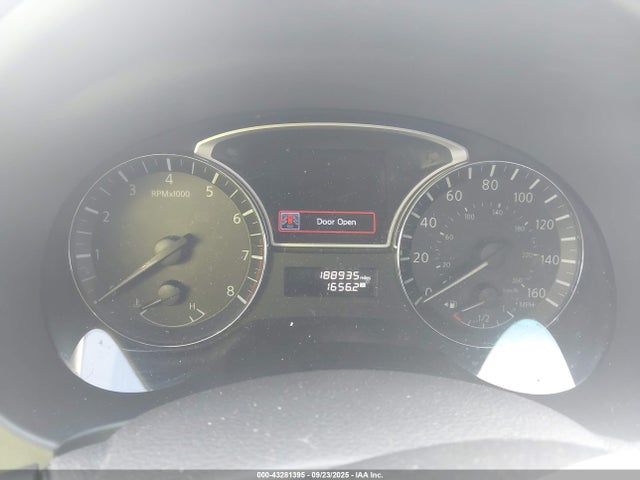 1N4AL3AP8FN406618 Nissan 2015