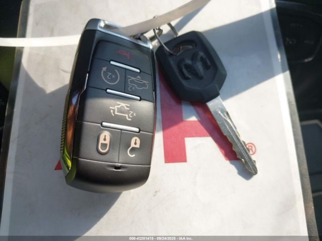 2021 RAM 1500 1C6SRFHT3MN556366 Photo 10