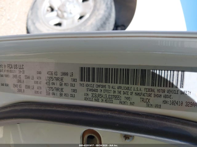 3C6UR5HJ3JG379551 RAM 2500