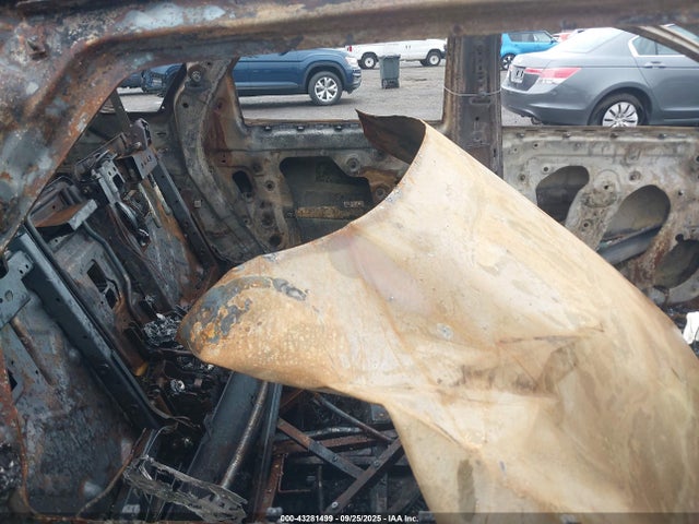 2019 CADILLAC XT5 1GYKNDRS6KZ144022 Photo 7