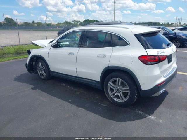 2022 MERCEDES-BENZ GLA 250 W1N4N4GB3NJ360763 Photo 2