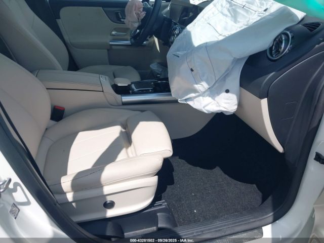 2022 MERCEDES-BENZ GLA 250 W1N4N4GB3NJ360763 Photo 4