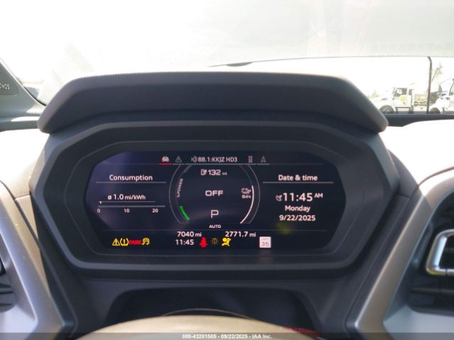 2024 AUDI Q4 E-TRON WA1MUBFZ3RP045584 Photo 6