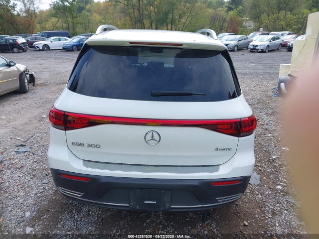 Mercedes-Benz 2023 2023 W1N9M0KB2PN042136 Image 16