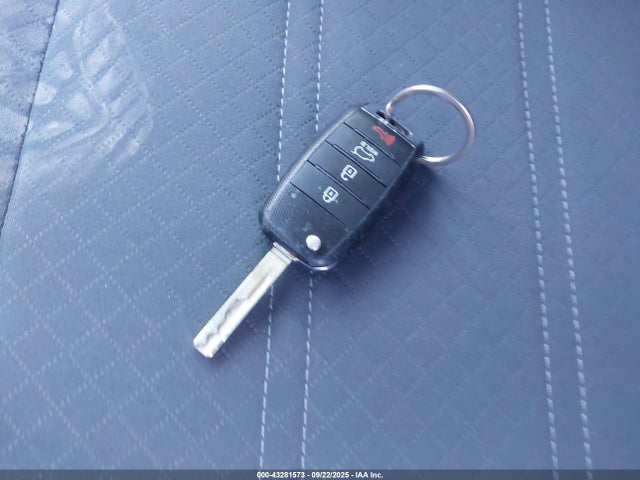 5XYPGDA31HG286330 KIA 2017