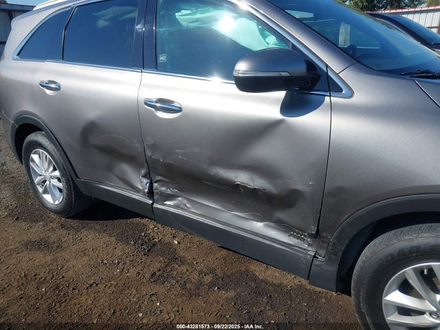 5XYPGDA31HG286330 KIA 2017