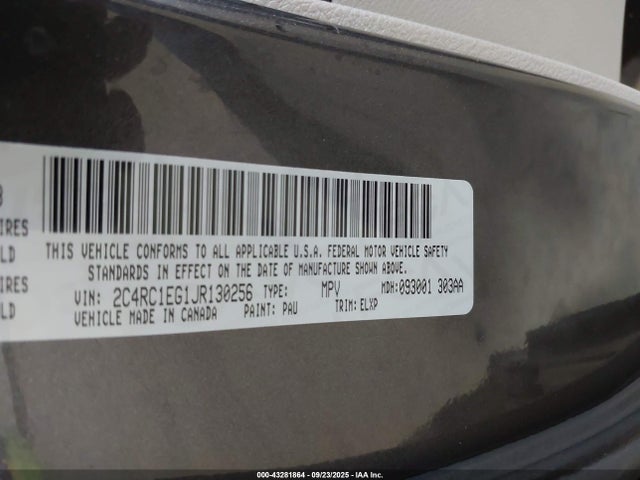 43281864 :رقم المزاد ، 2C4RC1EG1JR130256 vin ، 2018 Chrysler Pacifica Touring L Plus مزاد بيع