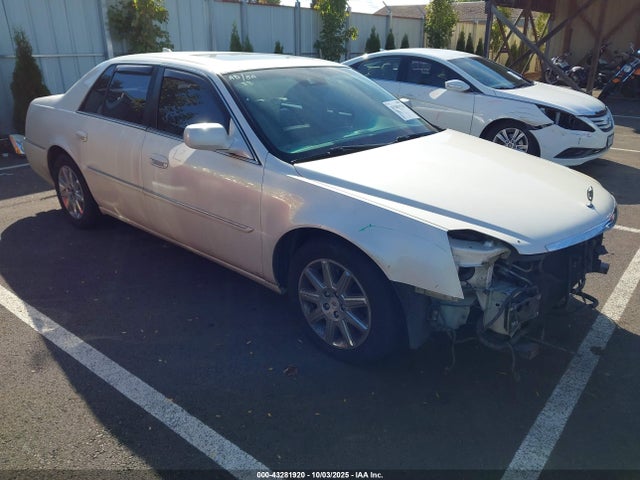 2011 CADILLAC DTS 1G6KH5E67BU148222 Photo 0