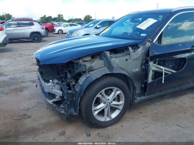 2019 BMW X3 5UXTR7C53KLR46287 Photo 5