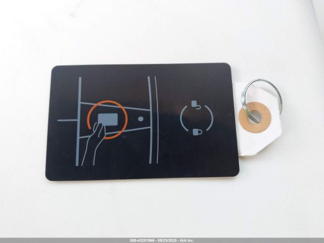 2024 TESLA MODEL Y 7SAYGDEDXRF094603 Photo 10