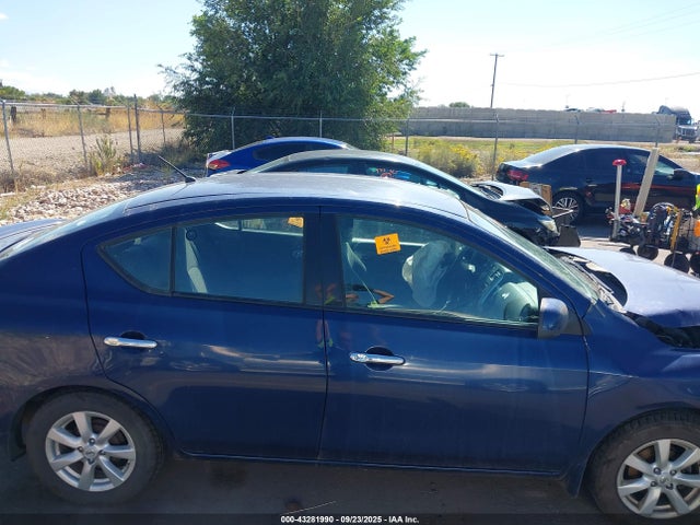 3N1CN7AP9EL864156 Nissan Versa 1.6 Sv