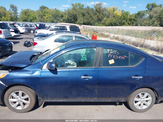 3N1CN7AP9EL864156 Nissan Versa 1.6 Sv