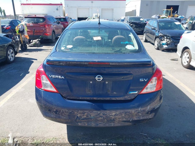 3N1CN7AP9EL864156 Nissan Versa 1.6 Sv