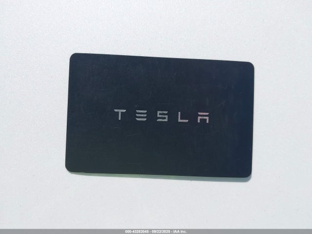 2025 TESLA MODEL 3 5YJ3E1EAXSF012425 Photo 10