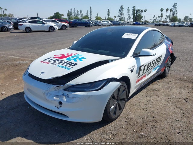 2025 TESLA MODEL 3 5YJ3E1EAXSF012425 Photo 1