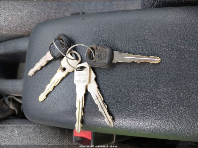 2000 CHEVROLET CAVALIER 1G1JC1244Y7342452 Photo 10